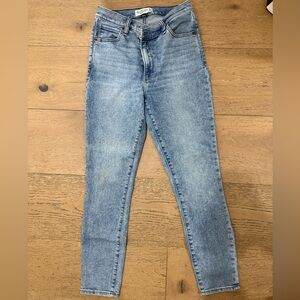 Abercrombie & Fitch Light Wash Skinny Jeans
